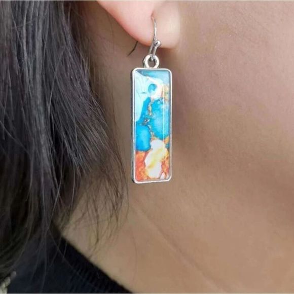 ⭐️3/$25⭐️🆕️Colorful Geometric Drop Earrings  - Picture 2 of 3